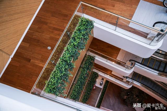 上海虹桥天地购物攻略，听说虹桥新天地颜值很高