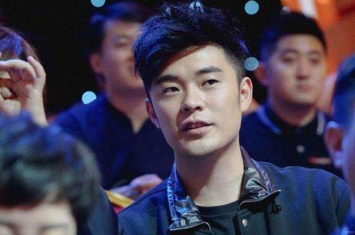 陈赫与女友许婧，陈赫喜欢张子萱还是许婧