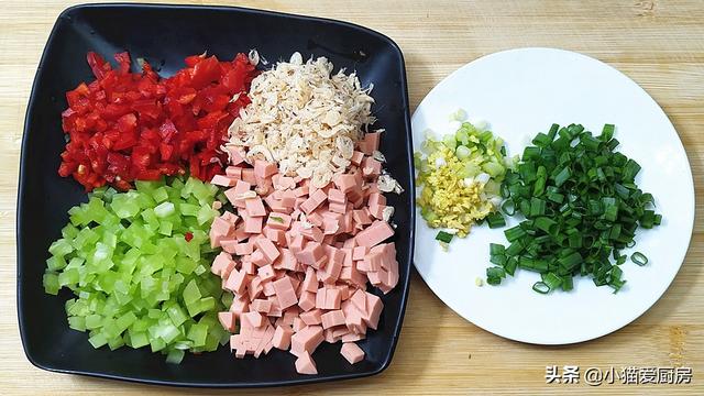  蛋炒饭的制作过程，如何制作超级美味的鸡蛋炒饭