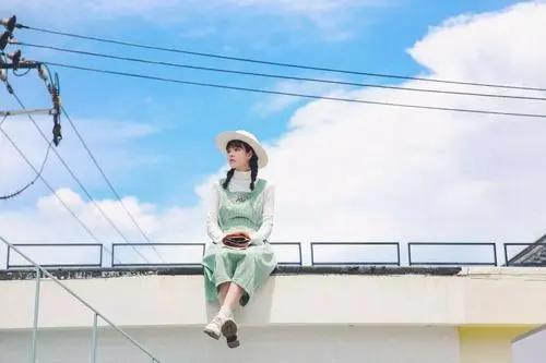 现实向言情小说，文笔俱佳的现言甜宠文轻松