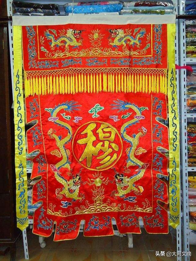 京剧精美的服饰，京剧如此美丽之京剧服饰