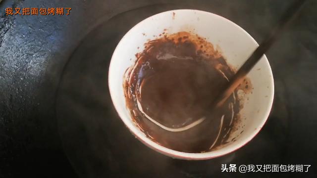 曲奇饼干的配料和做法，今天教你制作简单的曲奇饼干