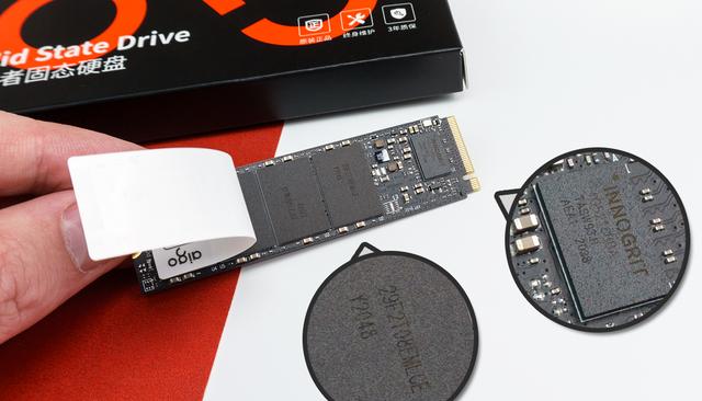 旧笔记本电脑安装m.2固态硬盘，西数M.2固态硬盘不到400元