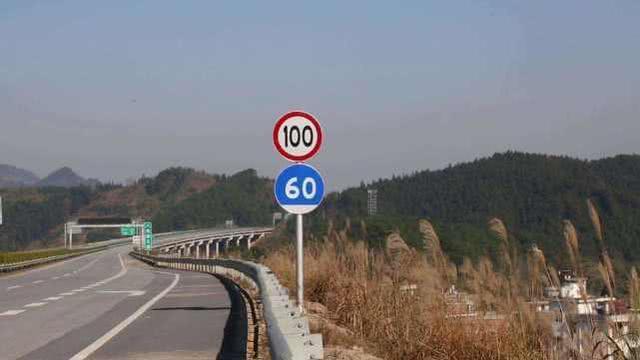 二广高速公路近况，二广高速的情况也很糟糕