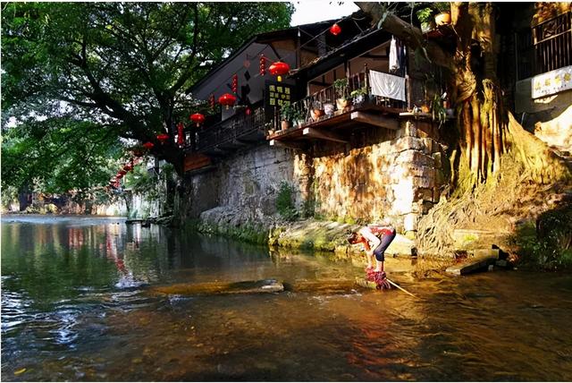 6月份适合旅游的古镇，4月最适合去的24个古镇
