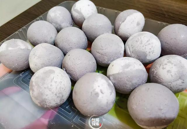 汤圆太好吃了买了好多次不甜不腻，汤圆别直接煮着吃了