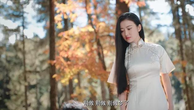 司藤张彬彬景甜合体直播，景甜无惧怼脸拍