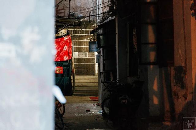 武汉长江桥人多吗，64岁武汉长江大桥成“网红”打卡地