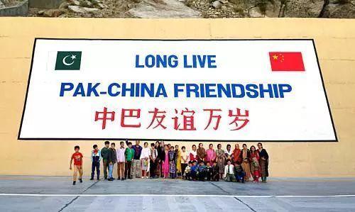 历史上巴基斯坦与美国的关系，巴基斯坦与美国闹翻