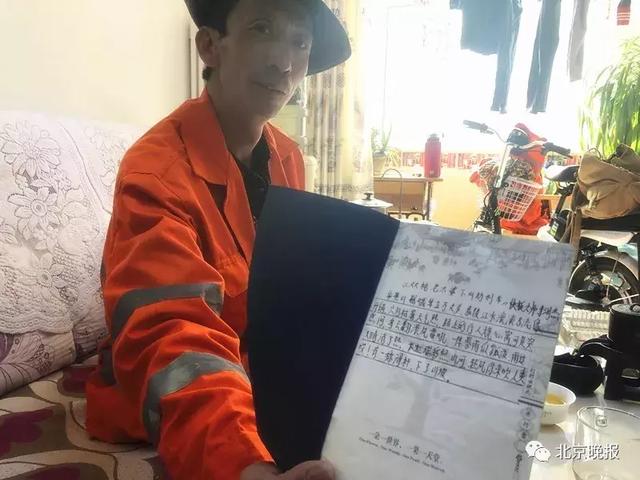 跳机械舞的胖子，900斤胖子跳街舞（卖猪肉小哥暴雨中大跳机械舞）