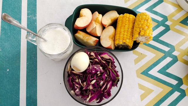 一日三餐减肥食谱，减肥一日三餐简单食谱大全（月瘦10斤不是事）