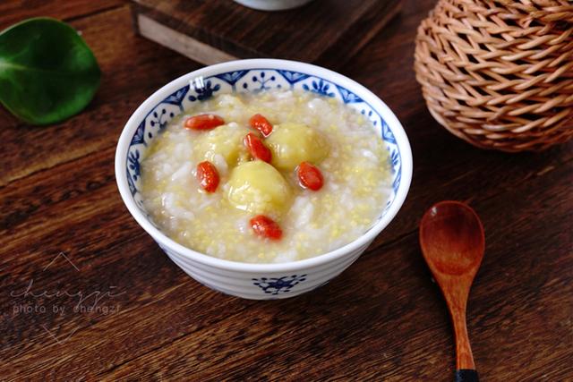 秋冬季节常喝四款养生粥，吃点温暖滋润的