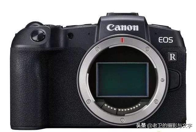佳能目前最好的半画幅相机，目前销量火爆的4款佳能单反