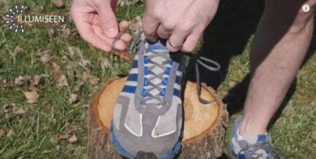 运动鞋最后两个孔怎么穿，运动鞋最后两个孔干什么用