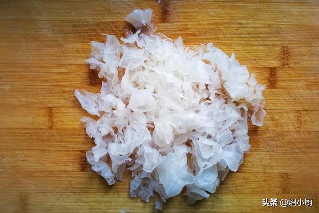 水煮荸荠的最佳吃法和做法，小厨教你荸荠好吃的做法