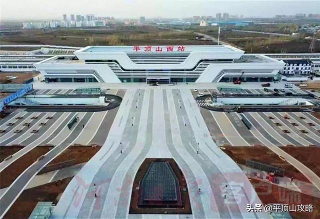 开通郑万高铁沿途站点，郑万高铁试运行