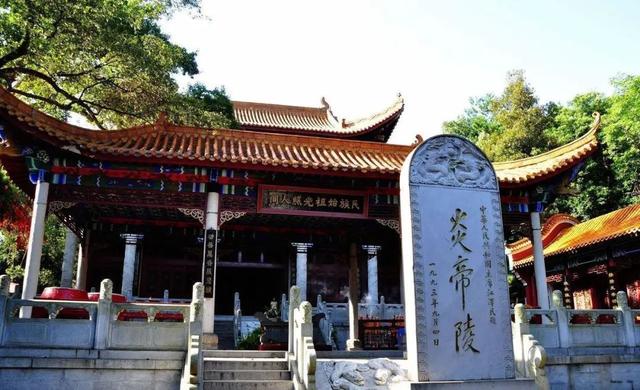 湖南自驾一日游最佳景点，湖南这6条自驾游线路