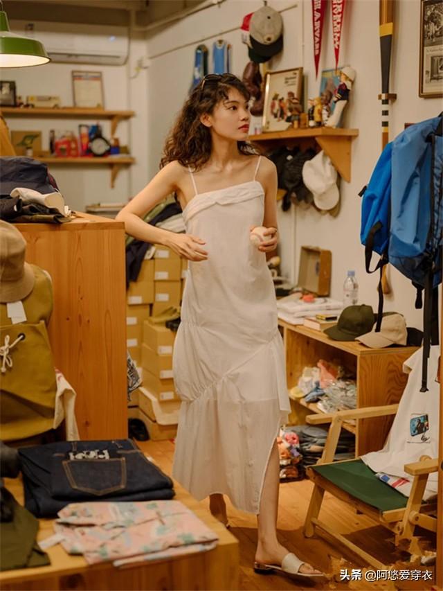 粗跟低帮高跟鞋怎么搭配裤子，气场超强的时髦组合