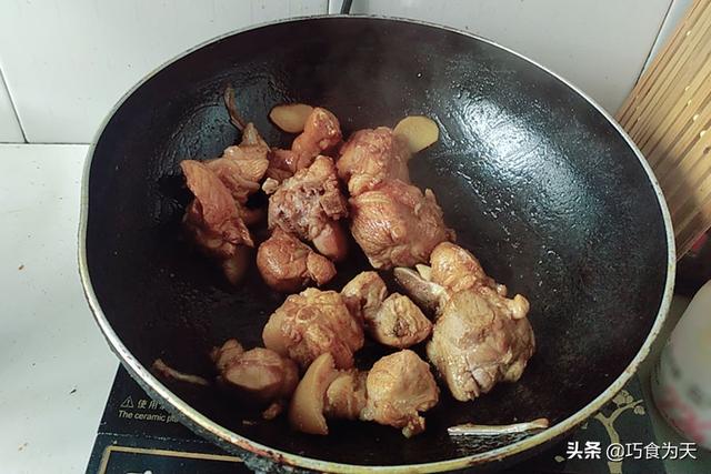 酱大骨头的家常做法，酱大骨头的最佳做法（想吃酱大骨再不用去买啦）