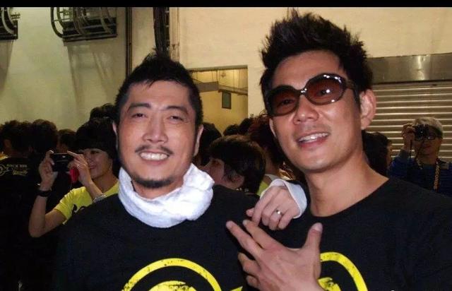 历年十大流行歌曲1990-2000，19901999十年风雨十年歌