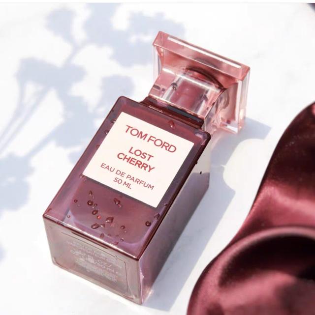 tomford女士清新魅力香水，阳光与初雪的味道~Tomford白麝香