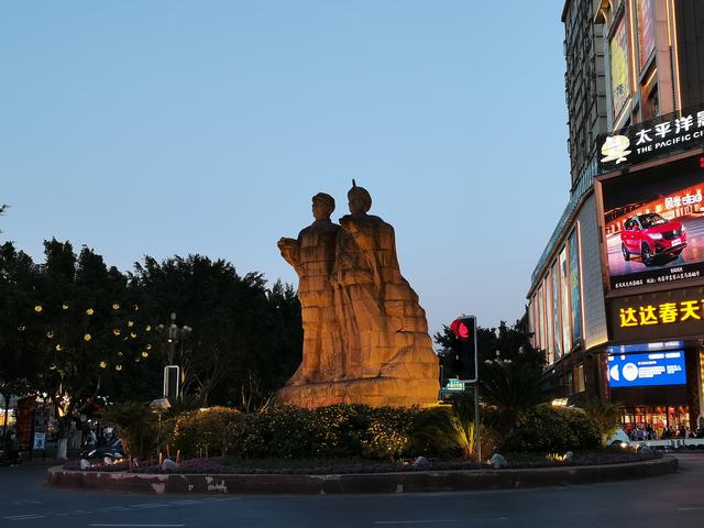 凉山州的旅游特色，西南边陲的凉山