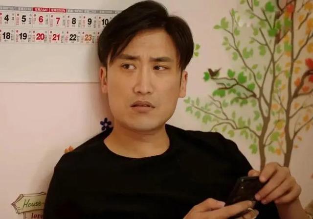 赵玉田扮演者吴云飞的老婆是谁，父亲是赵本山兄弟