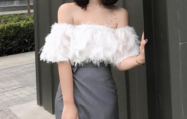 内衣外穿搭配，露肩内衣的穿法