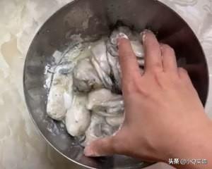 煎生蚝的做法，家常海鲜菜谱煎焗生蚝