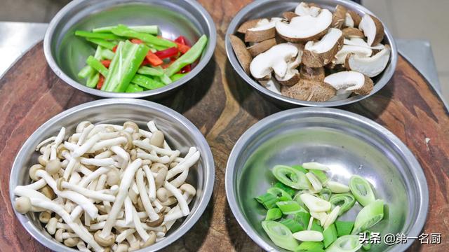 炒双菇的家常做法，怎样炒双菇