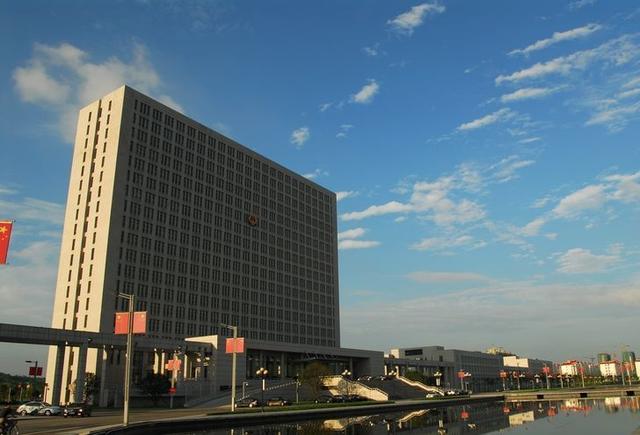 信阳市人口数据，信阳在河南，是否受到了冷落