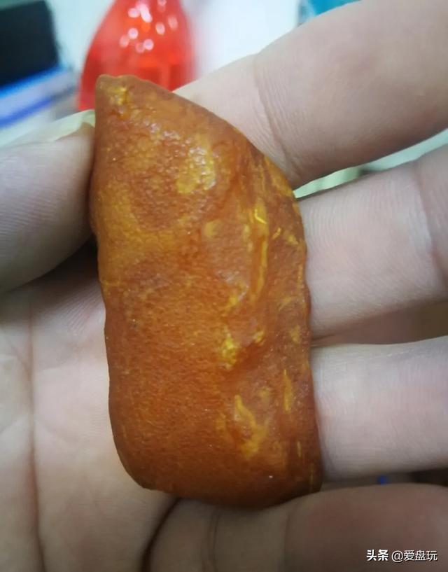 蜜蜡认主人的表现，蜜蜡的基本认识（蜜蜡佩戴有什么样的规则呢）