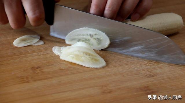 香蕉片是怎么做的，香蕉片怎么烤好吃又脆（实拍印度街头小吃）