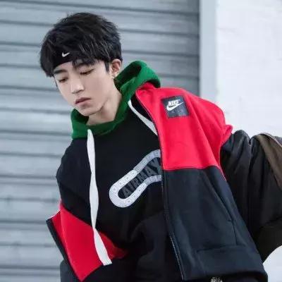 王俊凯图片大全最帅，王俊凯头像壁纸最帅的一张