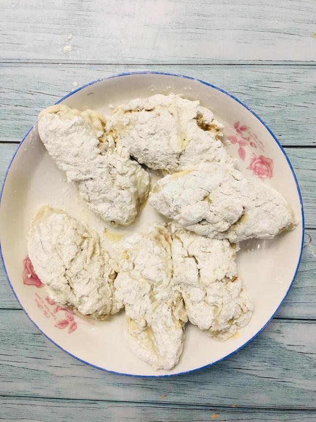 炸鸡翅的家常做法，家常炸鸡翅正宗做法（想吃炸鸡翅别再点外卖了）