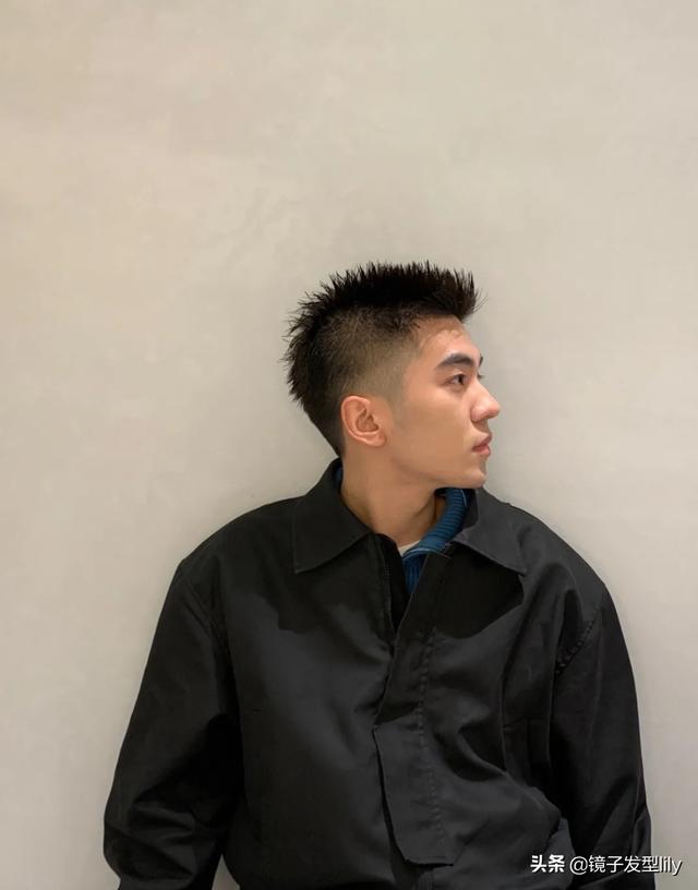 好看又符合学生标准的发型，13款很适合大学生的发型