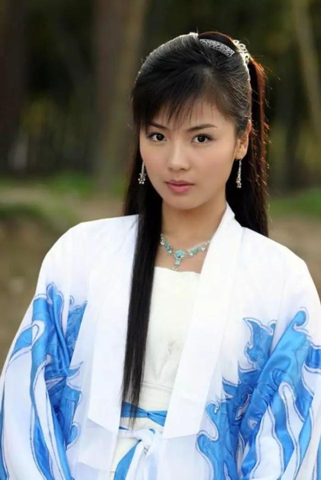 金庸和古龙所代表的江湖，看看金庸与古龙心目中的江湖是什么样子的