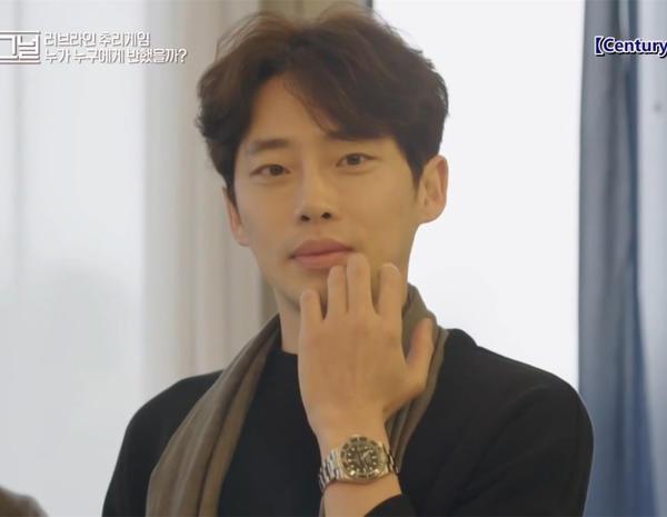 心动的信号3 女嘉宾服装，杨超越《心动的信号3》造型出炉