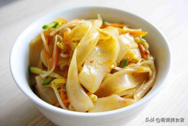 陕西凉皮的做法及调味方法，陕西最著名的两款凉皮配方