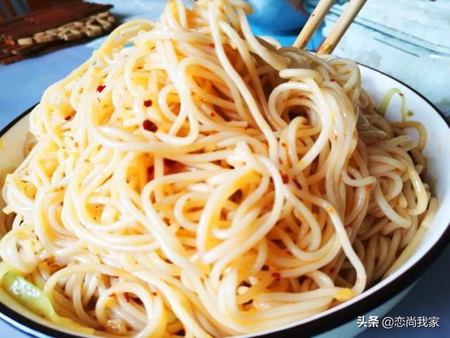 最好吃的秘制凉面做法，凉皮、凉面的秘制配方分享