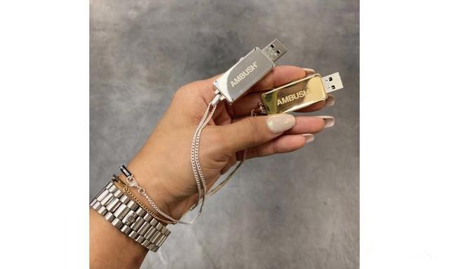 ambush官网，日本潮牌ambush官网（造型简约时尚又不失高级质感）