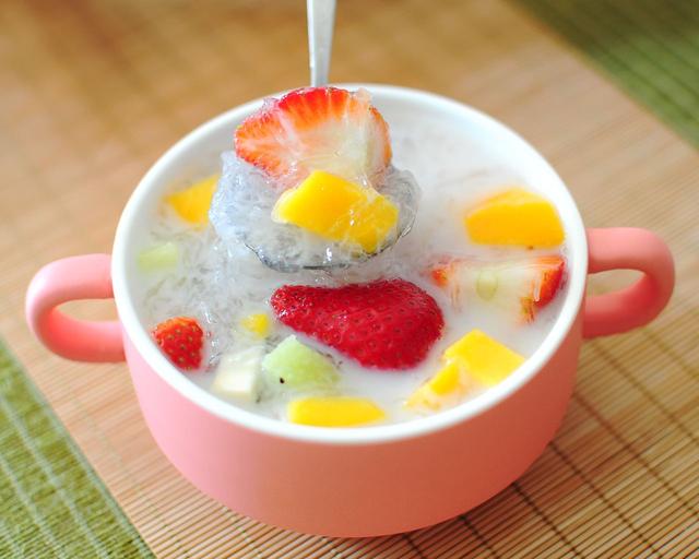燕窝有几种做法，燕窝食补丨三款冬季养生燕窝食谱请收好