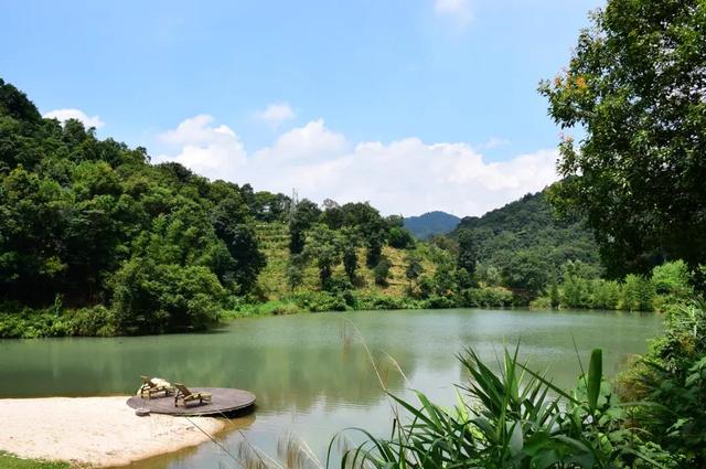 独立泡池温泉民宿，年会必屯好评民宿