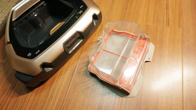 值得入手的扫地机器人，12款产品5个价位段选购策略