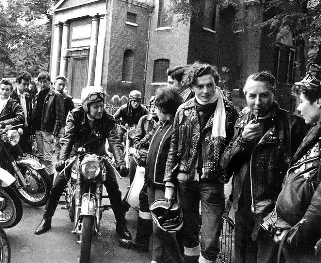 世界最好的皮衣品牌，皮衣界的老大哥