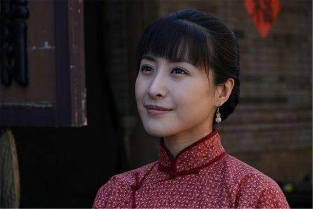 林海雪原剧中是谁扮演李月娥的，因林海雪原一剧成名
