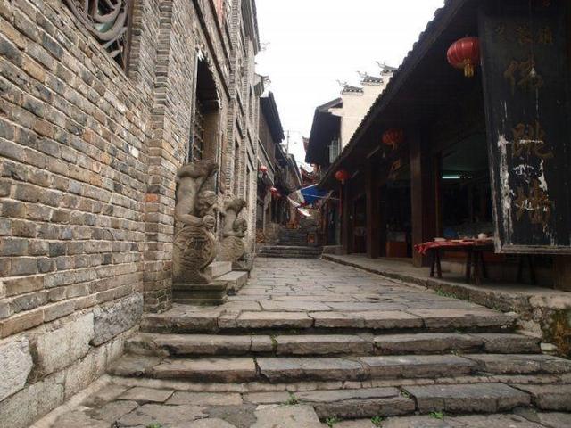 去湖南芙蓉镇旅游攻略，计划在长沙度过5天的旅行