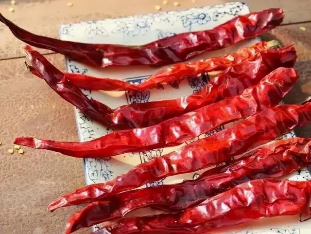 成都特产有哪些可带走，成都特产零食有哪些可以带走的（成都具有代表性的文化）