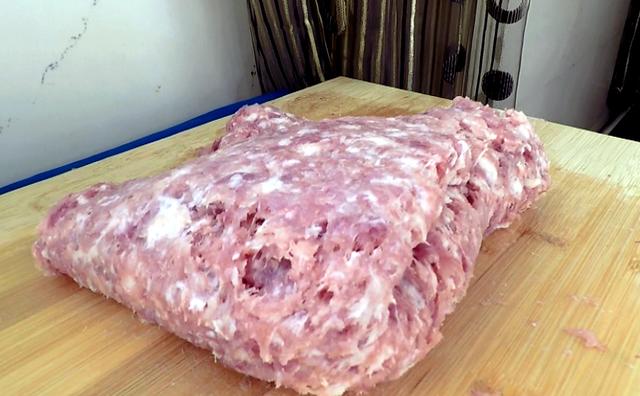 三鲜饺子馅怎么调，一般三鲜馅饺子馅的最佳配方