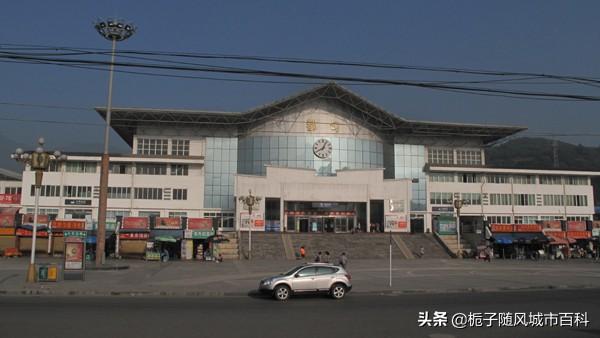 都匀市有几个高铁站，贵州省都匀市主要的三座火车站一览